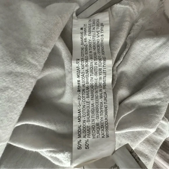 NWOT Vintage Zara Trafaluc Grey V-Neck Short Sleeve Chain Epaulette Tee M - Picture 11 of 16